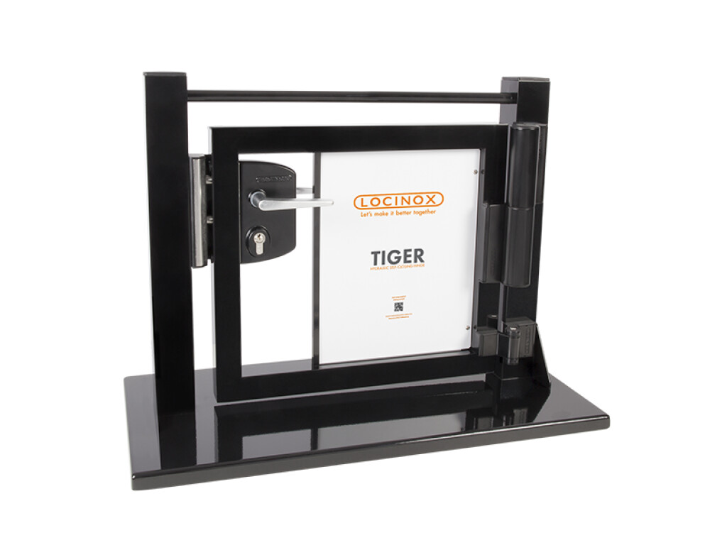 Tordisplay mit Torschließer Tiger und Industrieschloss