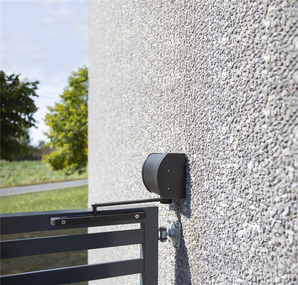 Hydraulischer Allround-Torschließer für die Montage an Wand oder Pfosten