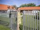 Compact and polyvalent gate closer, fits every gate situation